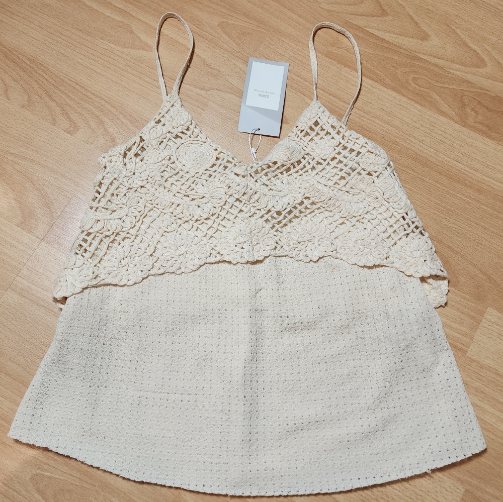 NWT Zara Knit Sleeveless Cream Shirt Size Small